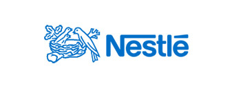 Логотип Nestlé представляет собой синюю иллюстрацию птицы, кормящей птенцов в гнезде, а также слова Nestlé и Soldis, написанные синим шрифтом на белом фоне.