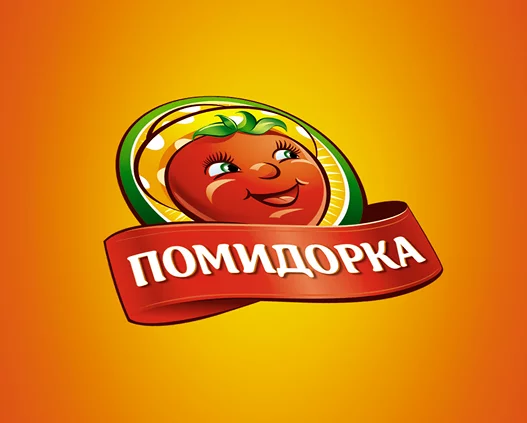 Улыбающийся мультяшный помидор с ресницами и зелеными листьями окружен желто-зеленым кольцом, а на красной ленте внизу на оранжевом фоне изображено русское слово «Помидорка», разработанное Soldis.